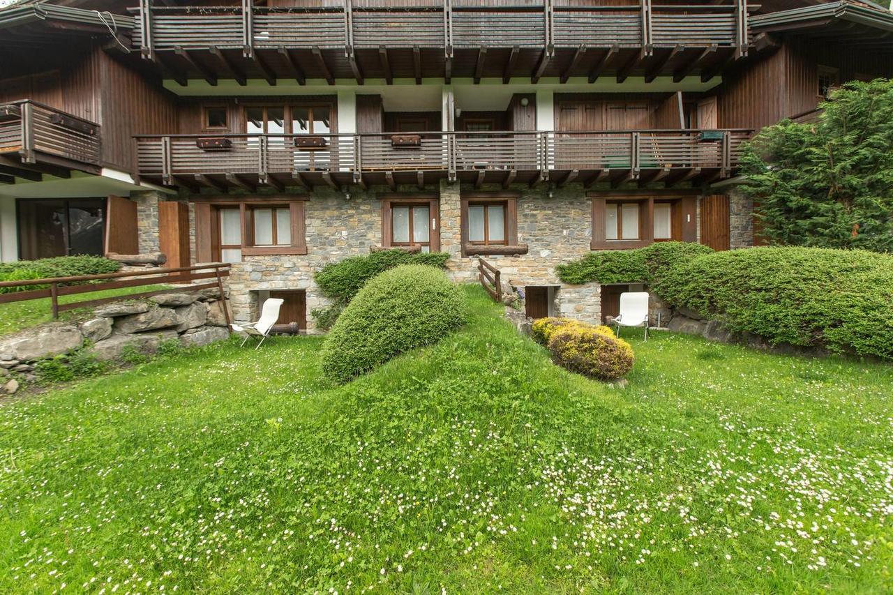 Joivy Superb Apartments For 6 With Mountain View And Garden In Courmayeur Ngoại thất bức ảnh